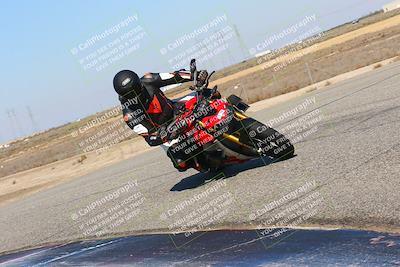 media/Mar-07-2022-Fun Track Dayz (Mon) [[9cc4a7dca7]]/Novice Group/145pm (Grapevine)/